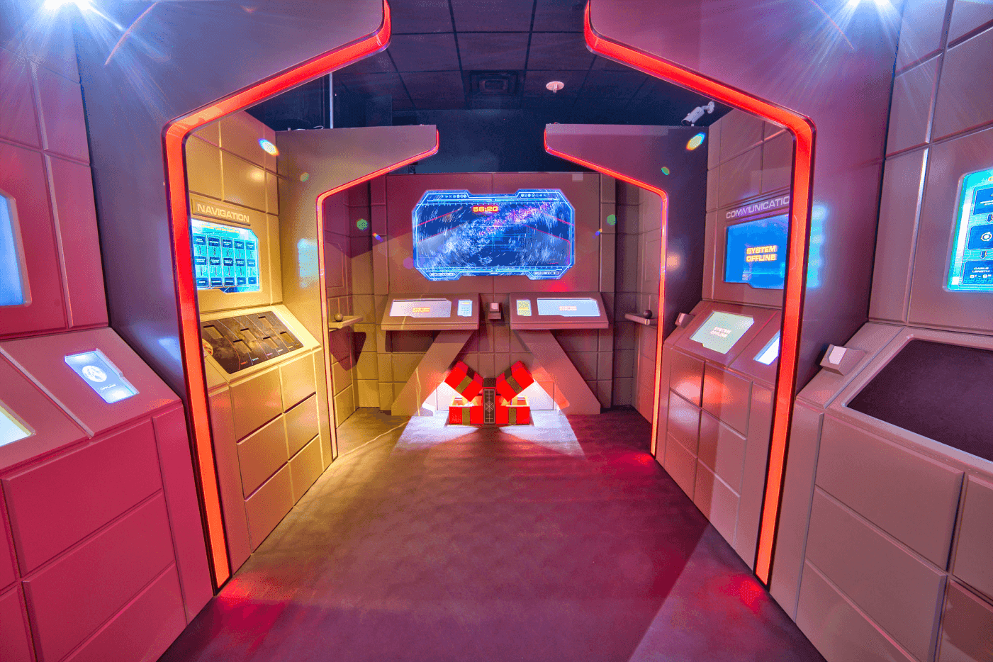 GameRoomPage_StarTrek_Carousel_1.png