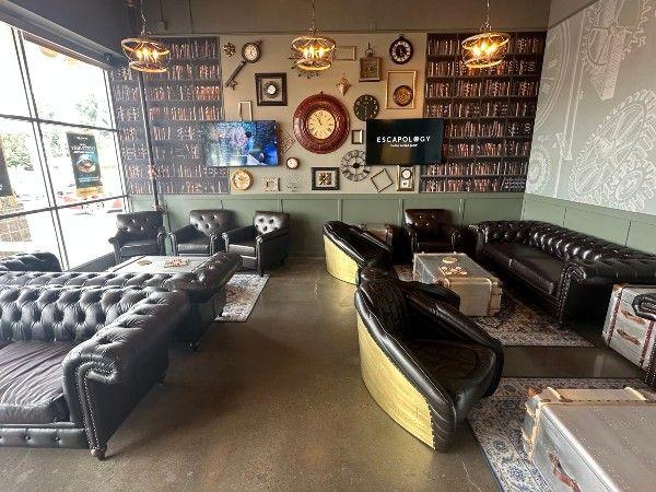 Lobby of Escapology Escape Rooms in Raleigh Hills, OR