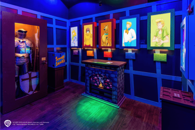 Scooby-Doo Game Room with Characters in the TV.png